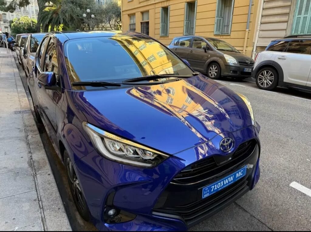 Toyota  Yaris