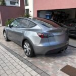 Tesla qq Model Y